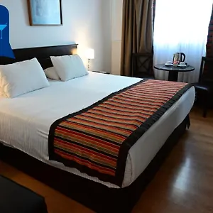 https://hotel-mendoza.hotelsmendoza.com